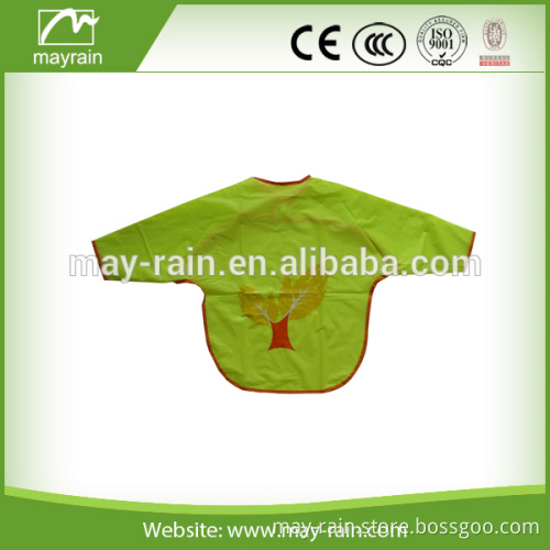 2016 design green cheap baby bibs apron